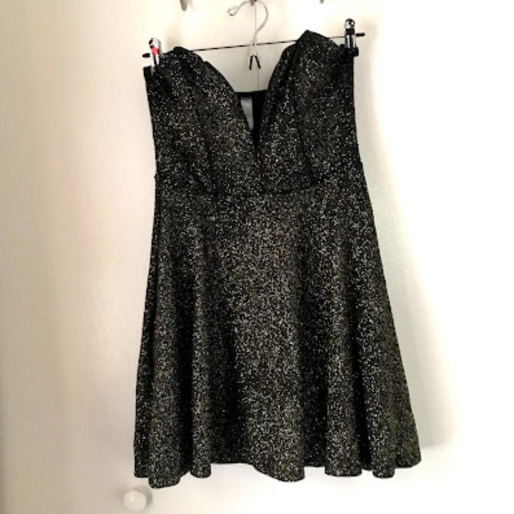 Lovely Day Black Sweetheart Sparkly Dress | Size M